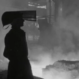 Images brutes de la chaîne de production de l&rsquo;acier en 1963