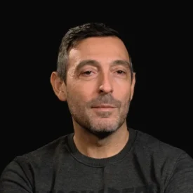 « Tout de suite je me suis senti intégré comme dans une famille ». Rush de Giovanni Boscarino, délégué sidérurgiste.